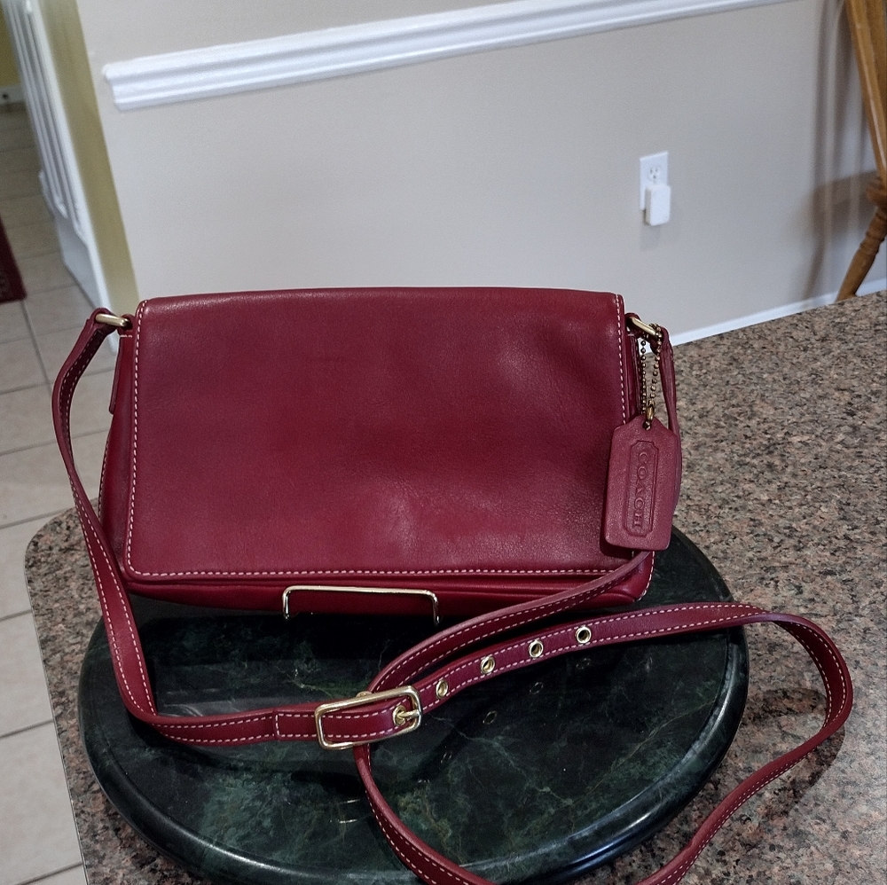 Coach Vintage Red Leather Flap Crossbody Bag - Picture 10 of 14